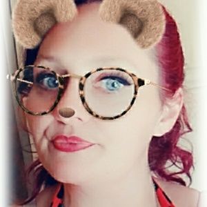 Meet your Posher, Janelle